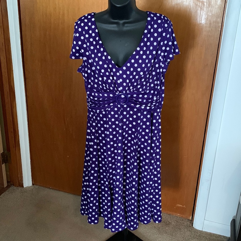 Perceptions New York Sz L Purple/White Polka Dot cap sleeve v-neck dress